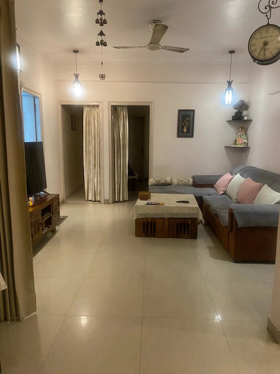 4 BHK Flat for Sale in Bulland Heights, Crossings Republik, Ghaziabad | 1,790 Sq Ft Carpet Area | Fully Spacious | ₹1.70 Cr - Image 1